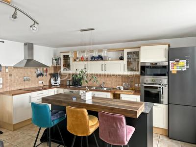 Appartement - 78 m² - 5 pièces