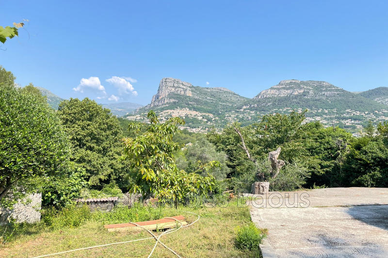 Propriété - 190 m² - 6 pièces