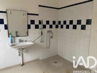 Maison - 162 m² - 7 pièces