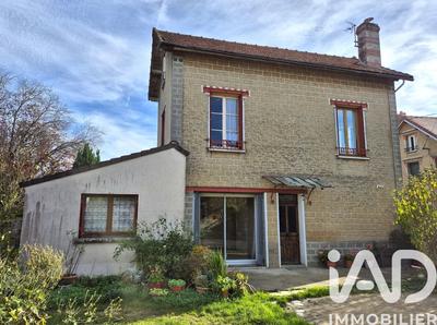Maison - 114 m² - 6 pièces