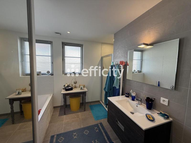 Maison de ville - 125 m² - 4 pièces