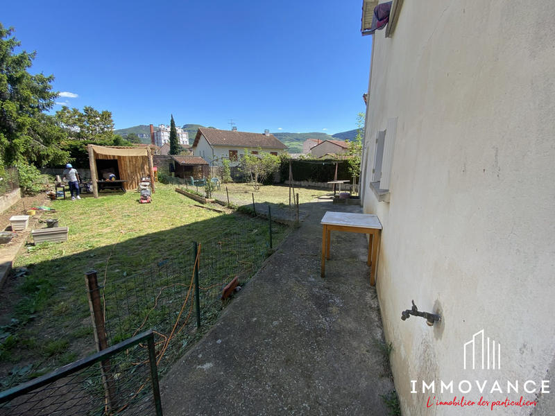 Maison - 211 m² - 11 pièces