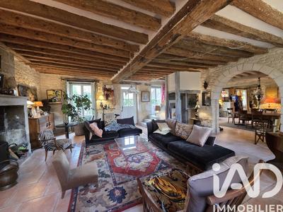 Maison - 362 m² - 7 pièces