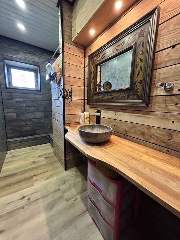 Maison - 208 m² - 8 pièces