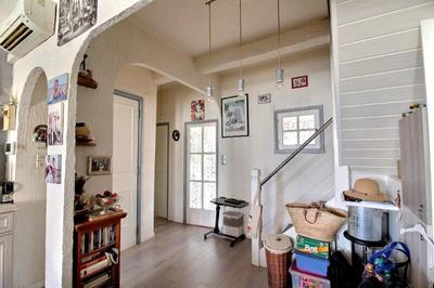 Appartement - 145 m² - 8 pièces