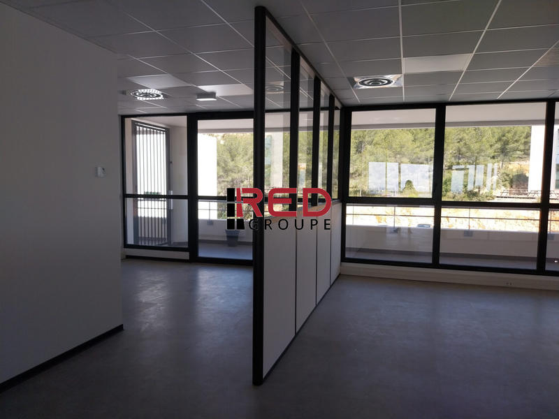 Bureau - 431 m²