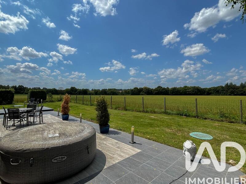 Maison - 158 m² - 6 pièces