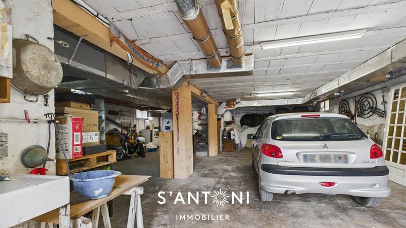 Maison - 138 m² - 6 pièces