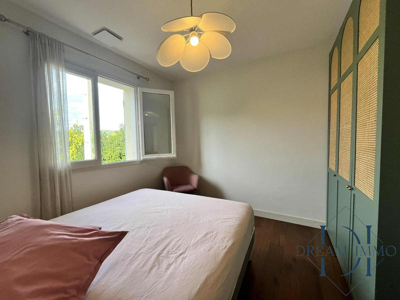 Maison - 122 m² - 5 pièces