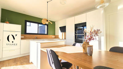 Maison - 122 m² - 6 pièces