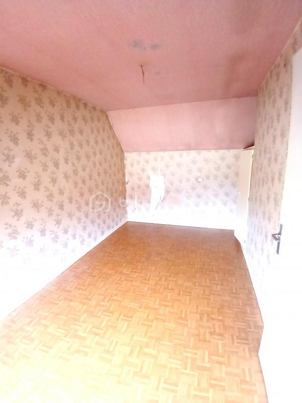 Maison de ville - 77 m² - 5 pièces