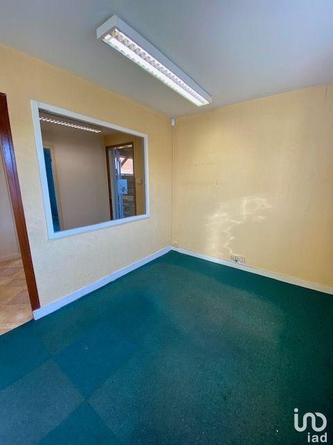 Local commercial - 95 m² - 4 pièces