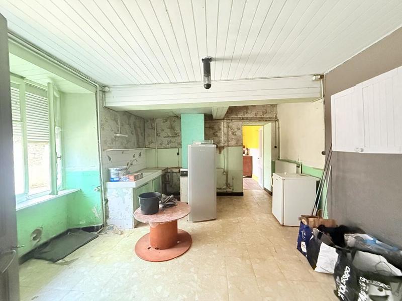 Maison - 400 m² - 8 pièces