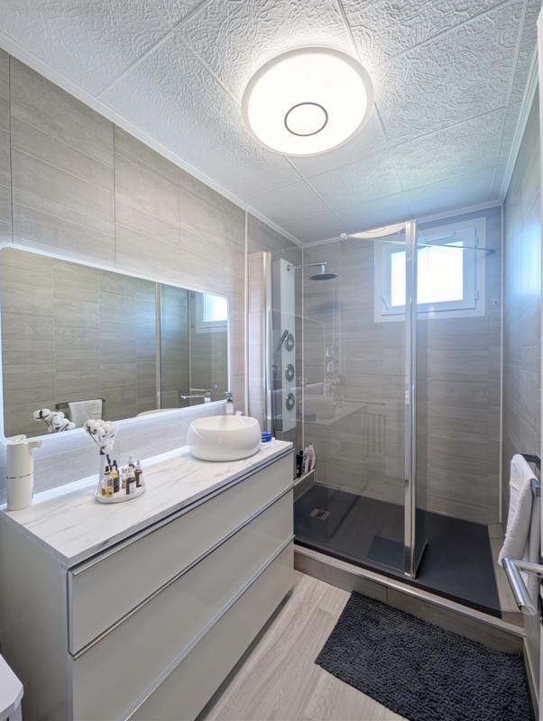 Appartement - 96 m² - 5 pièces