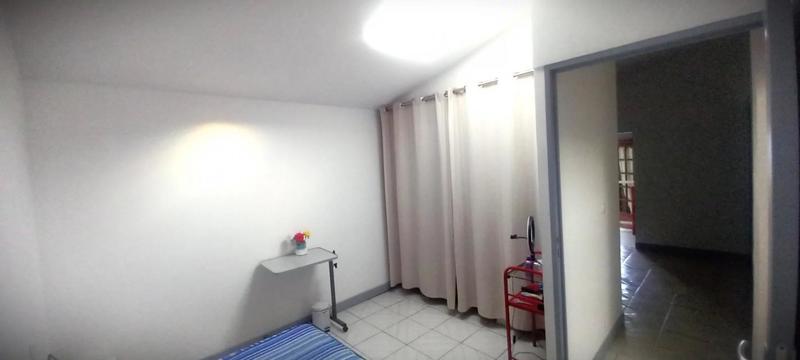 Maison - 217 m² - 8 pièces