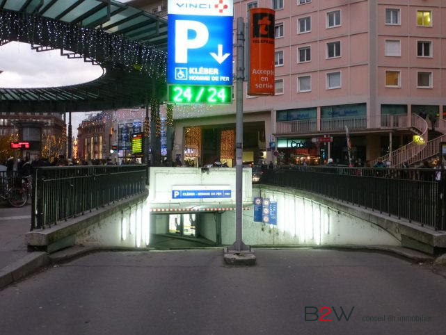 Parking / Garage - 13 m²