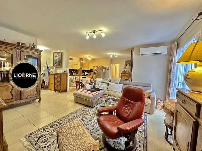 Appartement - 89 m² - 3 pièces