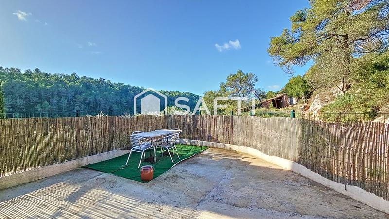 Villa - 335 m² - 9 pièces
