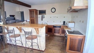 Maison ancienne - 194 m² - 7 pièces