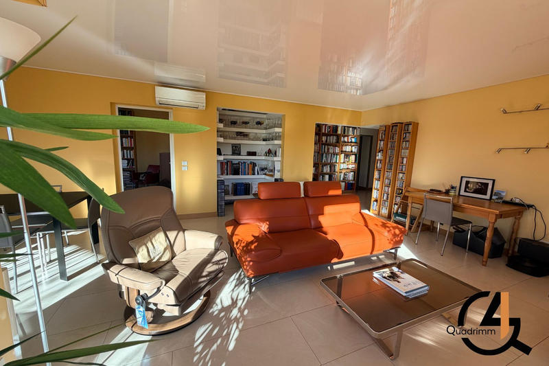 Appartement - 131 m² - 5 pièces