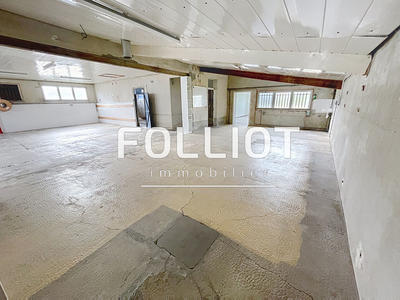 Local commercial - 300 m²