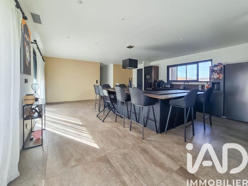 Maison - 130 m² - 5 pièces