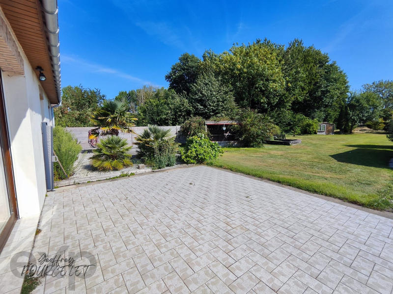 Maison traditionnelle - 124 m² - 7 pièces