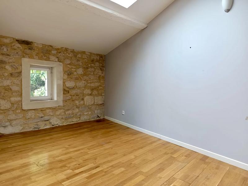 Maison - 200 m² - 7 pièces