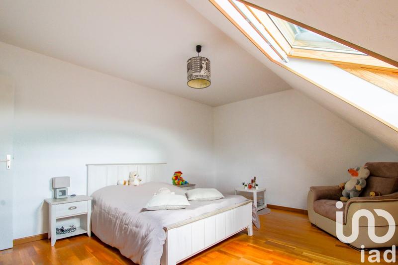 Maison - 102 m² - 4 pièces