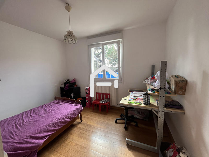 Maison - 110 m² - 6 pièces