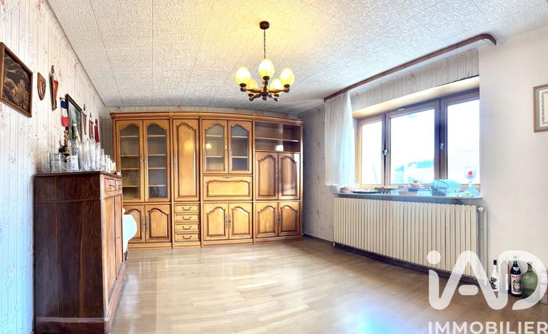 Maison - 300 m² - 13 pièces