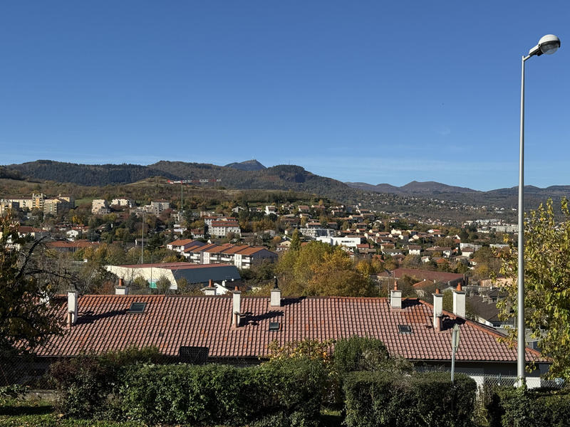 Appartement - 86 m² - 4 pièces