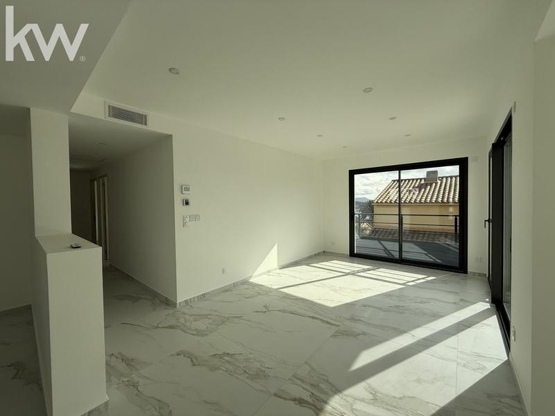 Appartement - 133 m² - 4 pièces