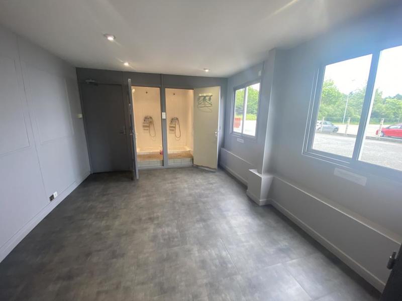 Local d'activité / Entrepôt - 350 m²