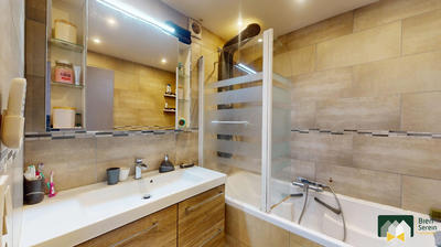 Appartement - 82 m² - 4 pièces