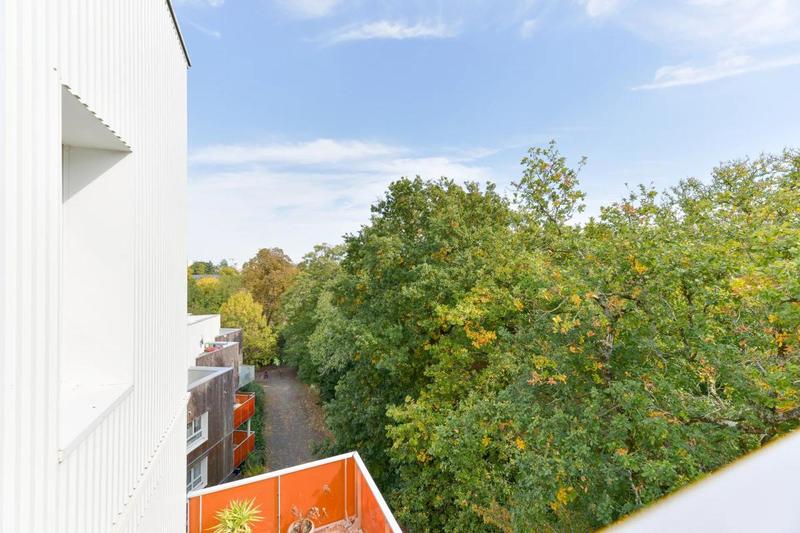 Appartement - 87 m² - 4 pièces