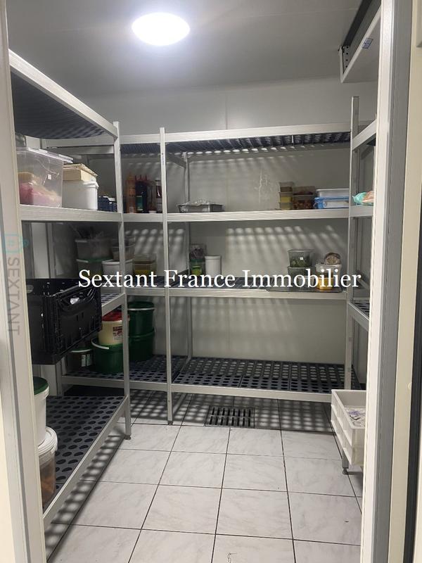 Fonds de commerce - 247 m²