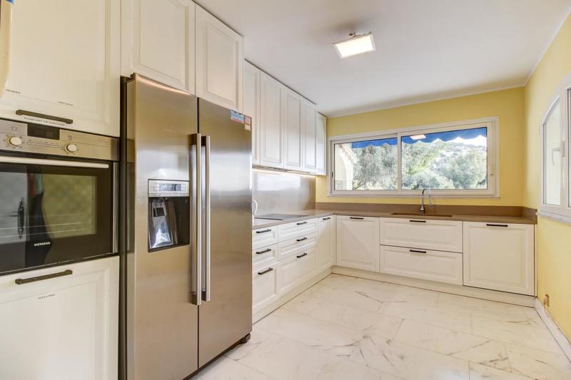 Villa - 295 m² - 7 pièces