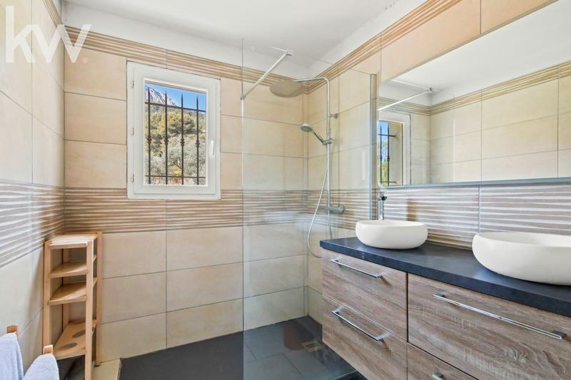 Maison - 154 m² - 5 pièces