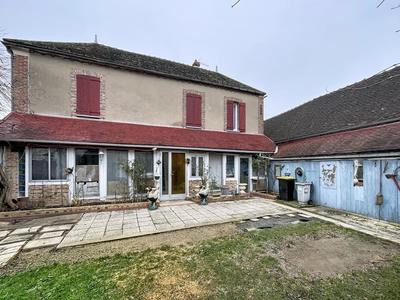 Maison - 123 m² - 5 pièces