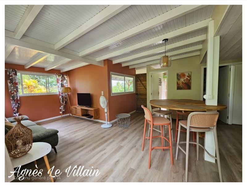 Maison - 272 m² - 12 pièces