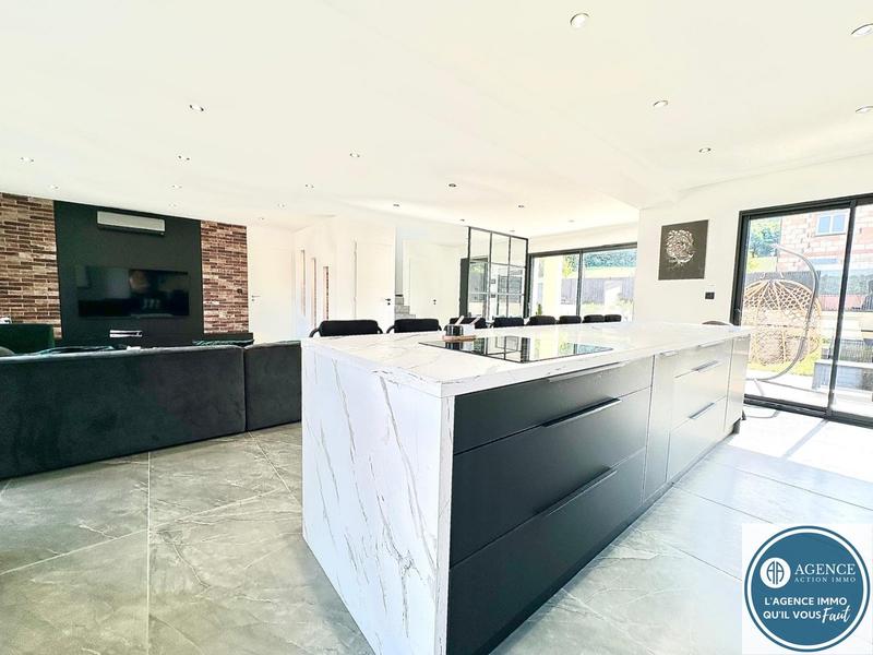 Maison - 107 m² - 5 pièces