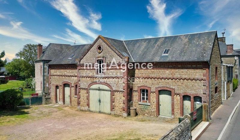 Maison - 231 m² - 10 pièces