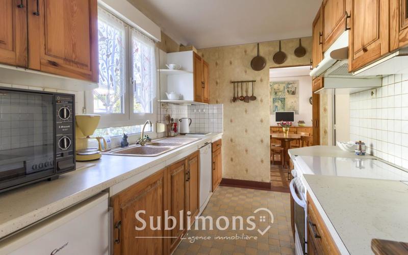 Maison - 95 m² - 5 pièces