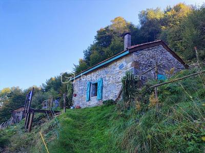 Maison - 26 m² - 2 pièces