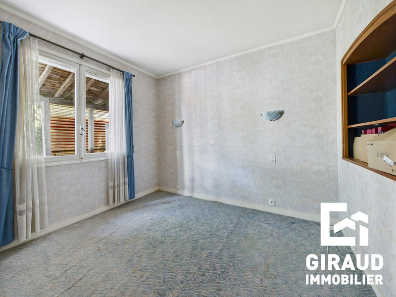 Maison traditionnelle - 120 m² - 6 pièces