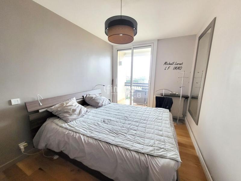 Appartement - 76 m² - 4 pièces