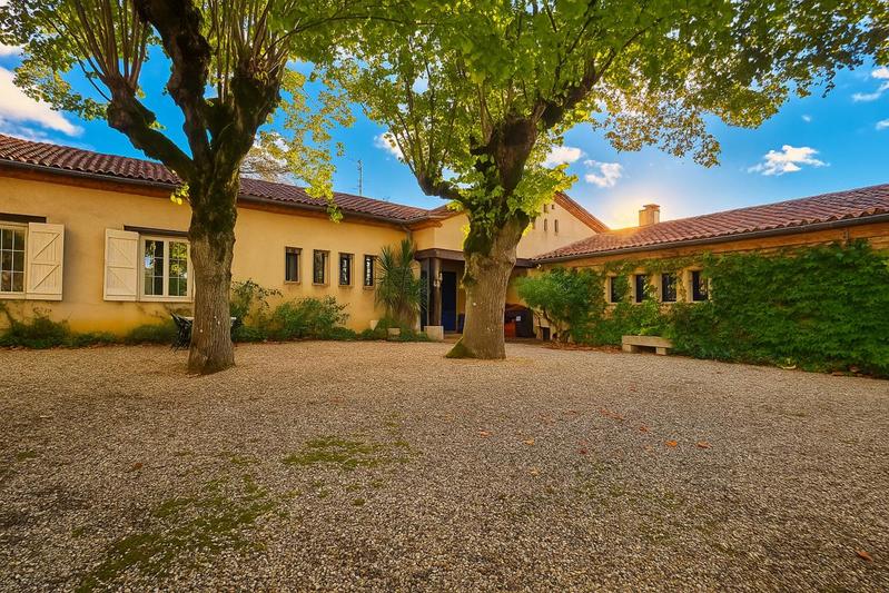 Maison - 186 m² - 7 pièces