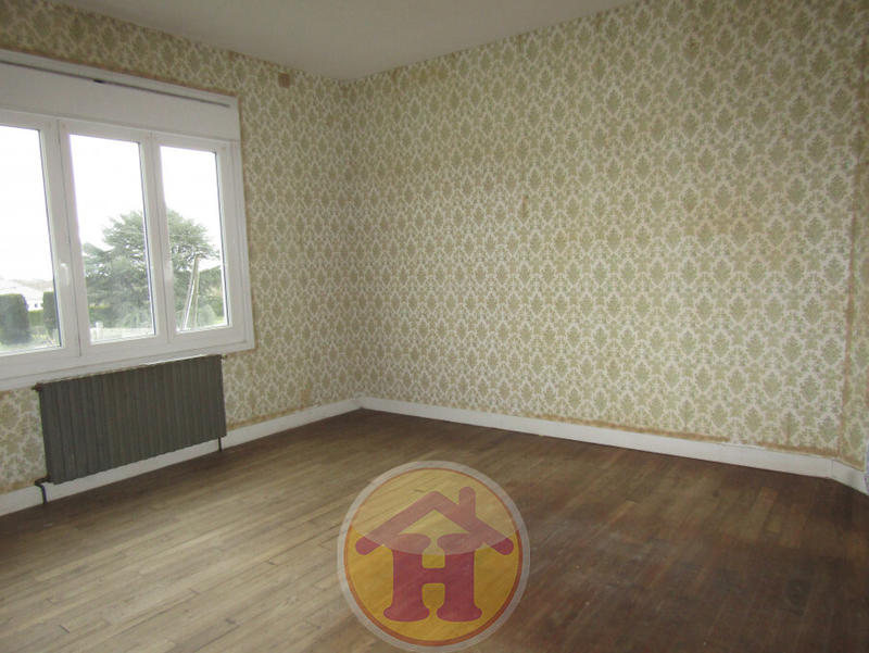 Maison - 95 m² - 4 pièces