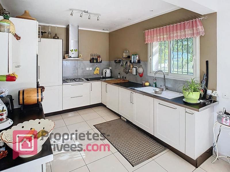 Maison - 92 m² - 3 pièces